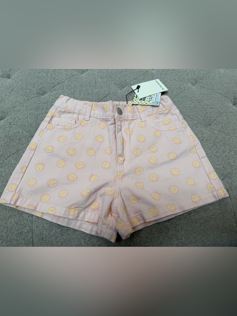 NWT THE NEW SOCIETY SMILEY DENIM SHORT SIZE 10 smiley face print shorts